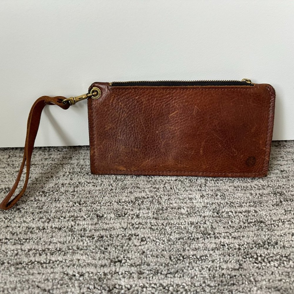 Handmade leather wallet from Santa Barbara based Make Smith Leather